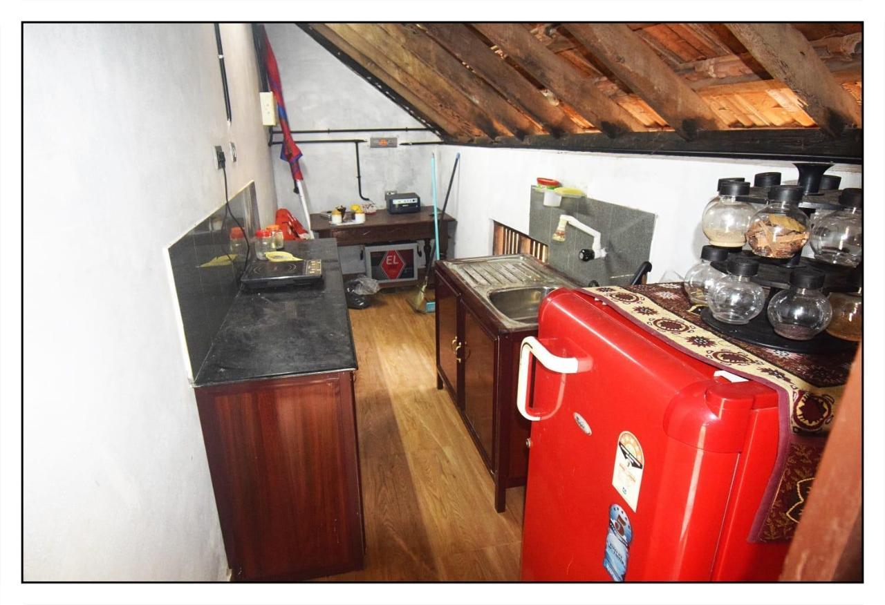 Munroe Inn Homestay كولاّم الغرفة الصورة