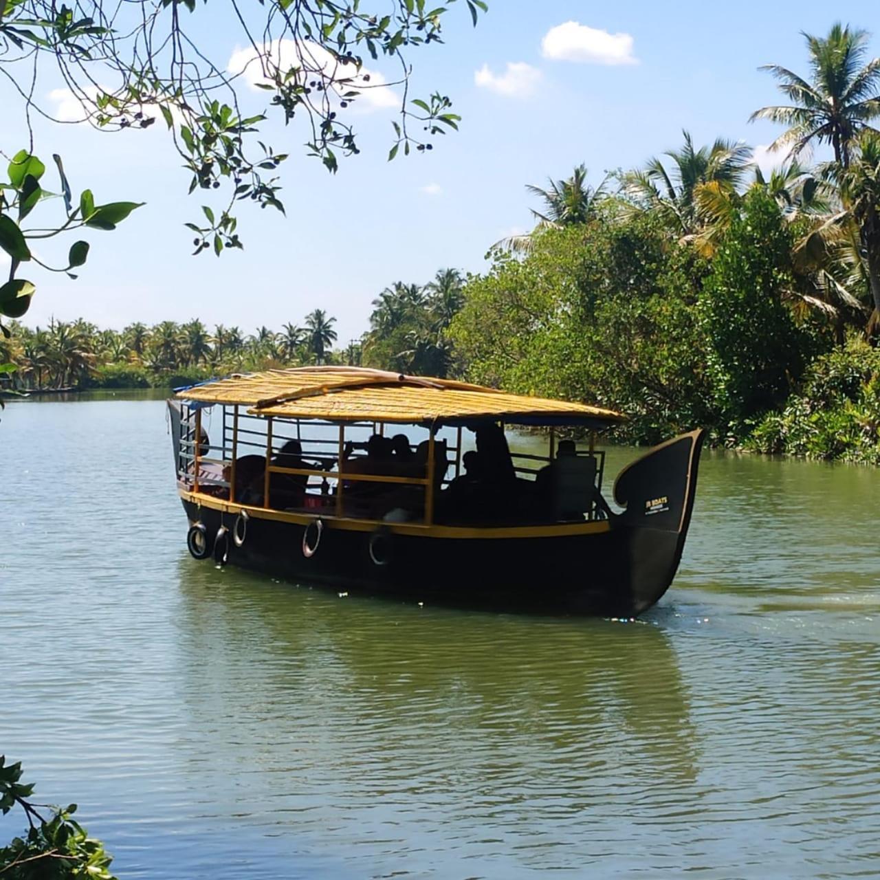 Munroe Inn Homestay كولاّم المظهر الخارجي الصورة